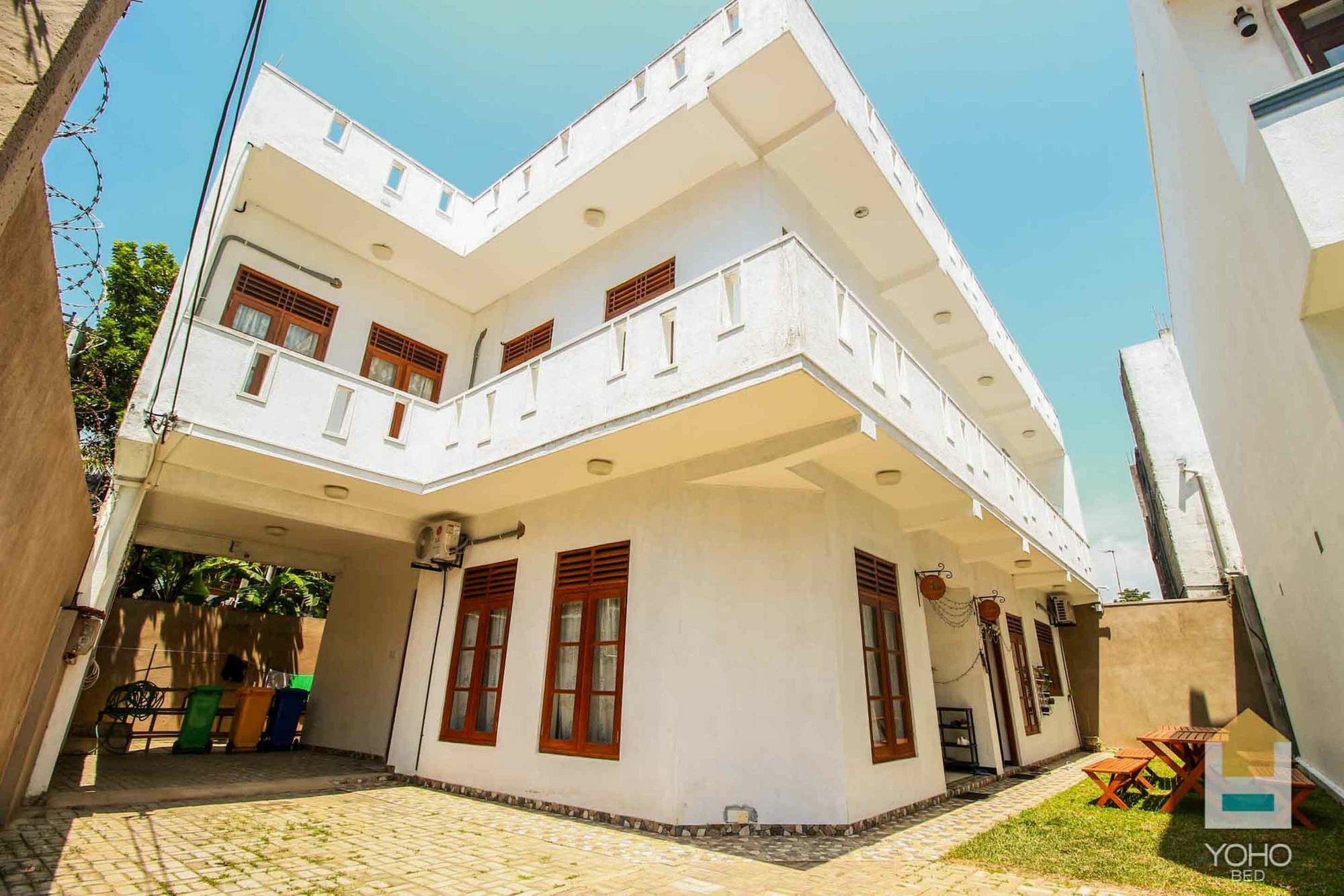 Bed & Bicycle Hostel مافونت لافينيا المظهر الخارجي الصورة