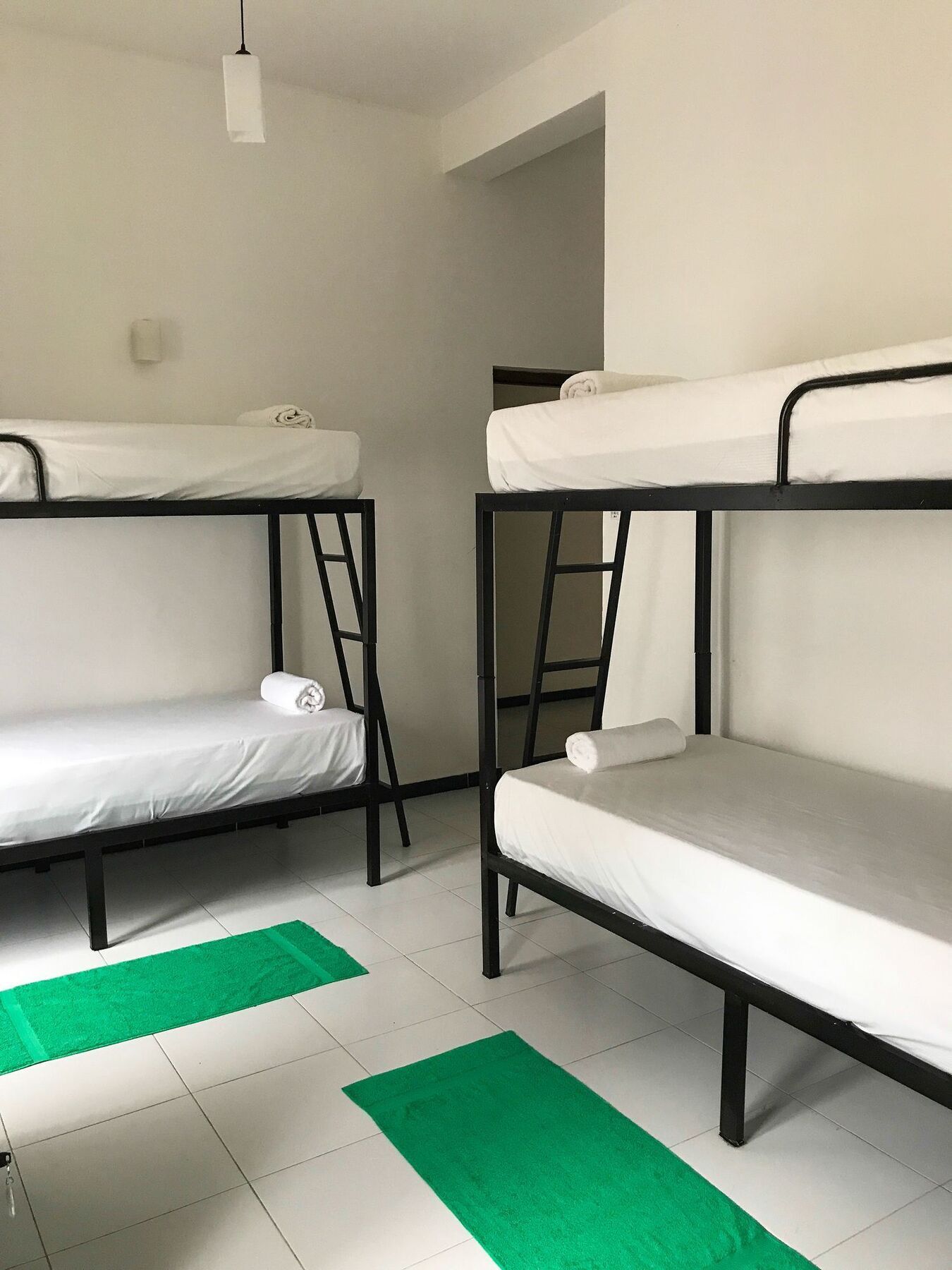 Bed & Bicycle Hostel مافونت لافينيا المظهر الخارجي الصورة
